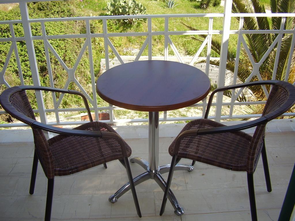 Dixtia Apartments Agios Georgios Pagon Værelse billede